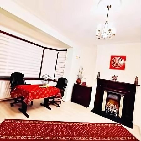 Beautiful Double En-Suite Room, Separate Entrance, Ilford, Central Line Gants Hill, Free Parking Exteriér fotografie